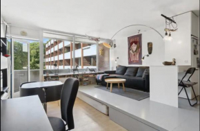 First Row Apartment with Balcony to the Ramparts